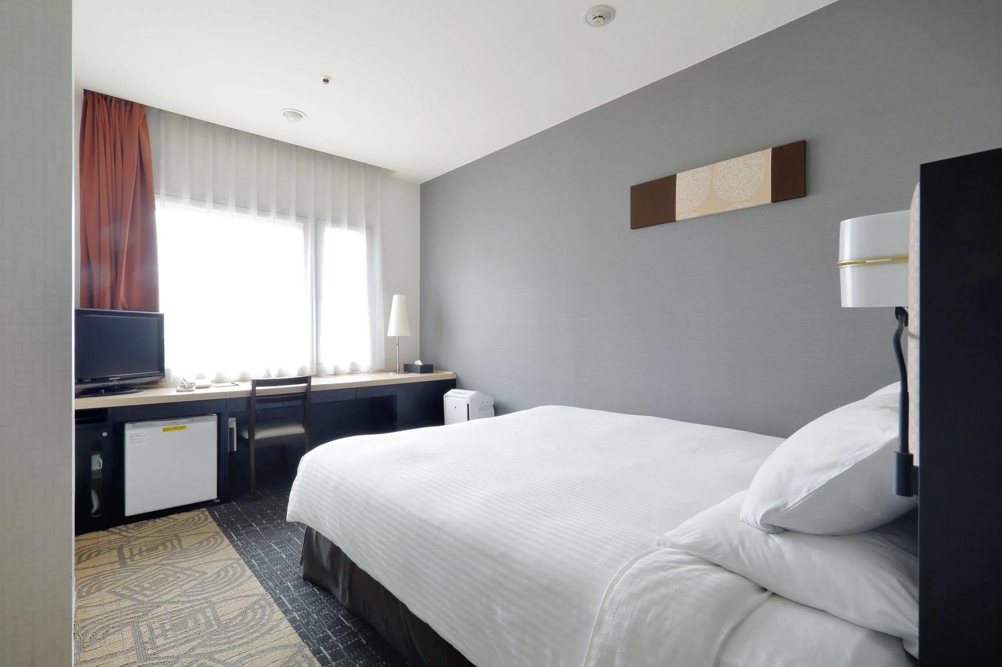 Sapporo Tokyu Rei Hotel Экстерьер фото